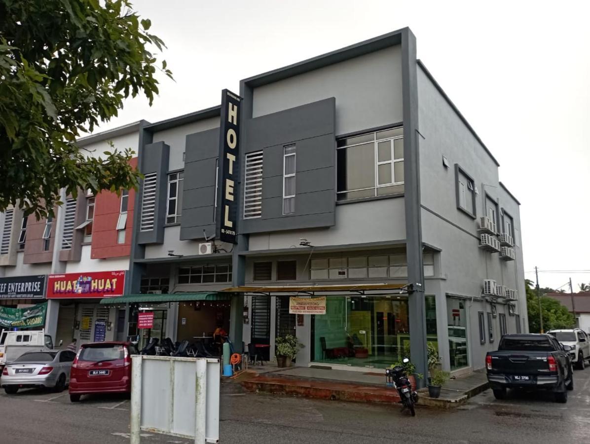 D Layaran Kuantan Lpt Exit 833 Exterior foto