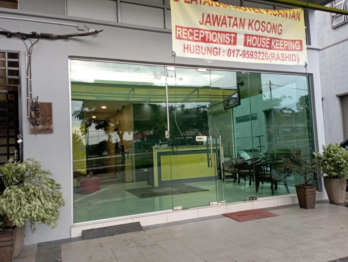 D Layaran Kuantan Lpt Exit 833 Exterior foto