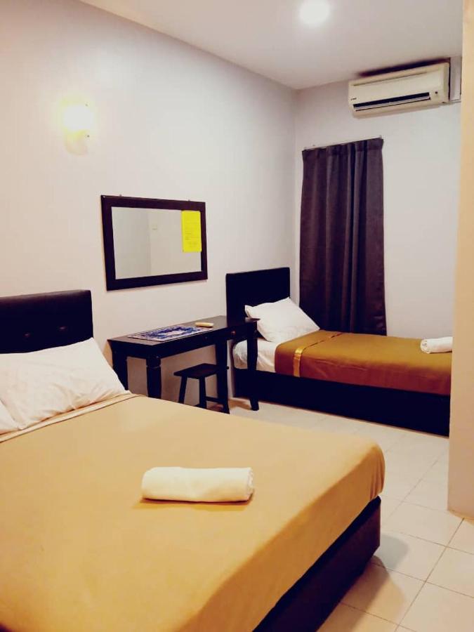 D Layaran Kuantan Lpt Exit 833 Exterior foto